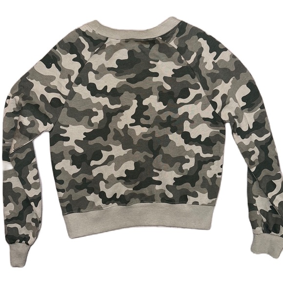 Alternative Apparel Camo Sweatshirt Size Small - Picture 2 of 7